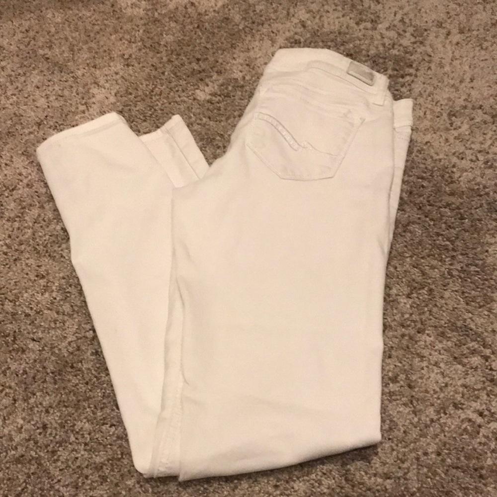 Jeans, almost famous size 7